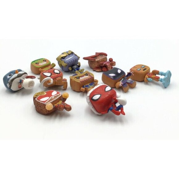 10 Funko Pop Marvel Advent Calendar Figures Glitter Captain Marvel America Witch - Picture 3 of 6